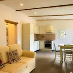 Relax House *